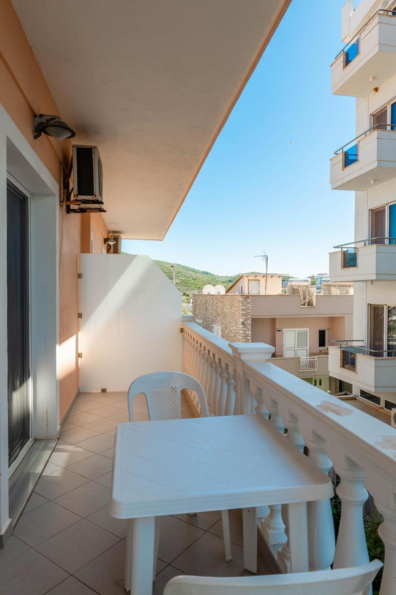 Villa Sunny Ксамил Екстериор снимка
